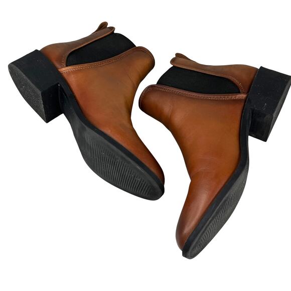 Steve Madden Dares Chelsea Boot Booties Cognac Brown 9.5 - Picture 6 of 9